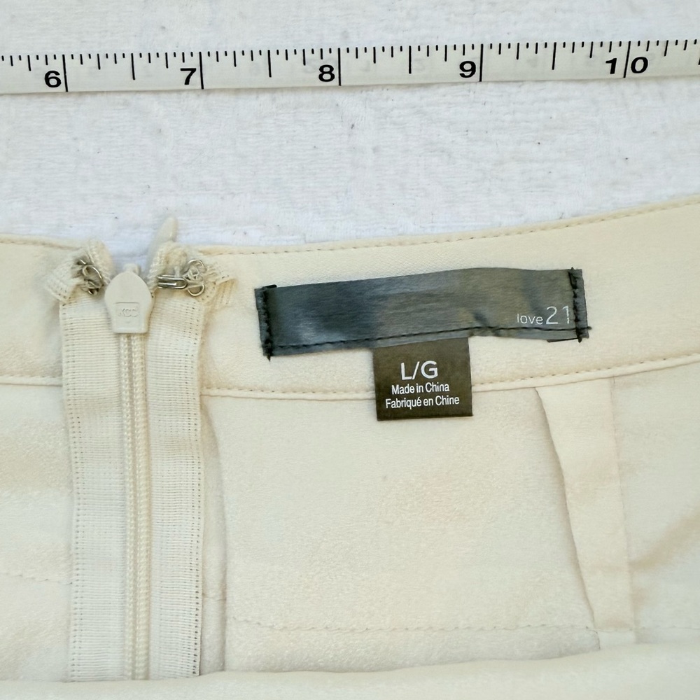 Forever 21 Cream Ruffle Mini Skirt Size L  Y2K Wester Chic Cottagecore Coquette - Picture 14 of 16